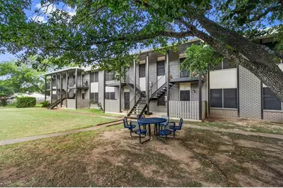 11519 Pecan Creek Parkway #17, Austin, TX 78750 - Photo 2