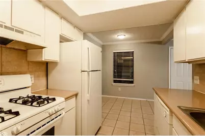 11519 Pecan Creek Parkway #17, Austin, TX 78750 - Photo 6