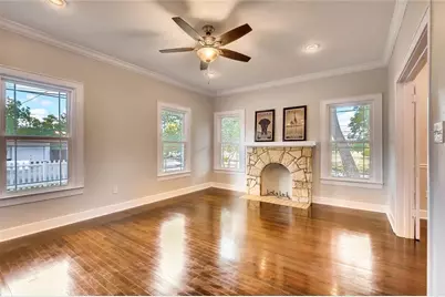 906 E 38 1/2 Street, Austin, TX 78751 - Photo 6