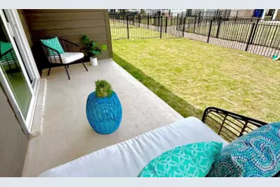 2577 Jack Nora Way, Round Rock, TX 78665 - Photo 10