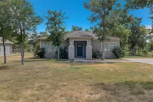 159 La Fortuna Dr, Del Valle, TX 78617 - Photo 1
