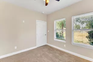 159 La Fortuna Dr, Del Valle, TX 78617 - Photo 18