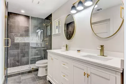 7002 Whispering Oaks Drive, Austin, TX 78745 - Photo 22