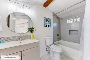 7002 Whispering Oaks Dr, Austin, TX 78745 - Photo 38