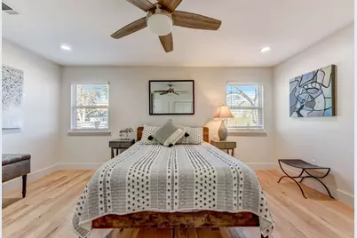 7002 Whispering Oaks Drive, Austin, TX 78745 - Photo 20