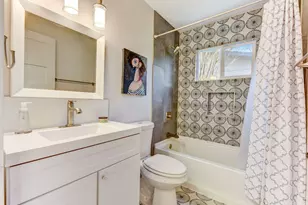 7002 Whispering Oaks Dr, Austin, TX 78745 - Photo 24