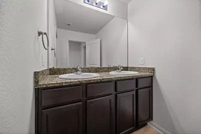 19812 Hubert R Humphrey Road, Manor, TX 78653 - Photo 16