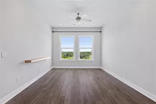 4507 E Martin Luther King Junior Blvd, Austin, TX 78721 - Photo 20