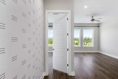 4507 E Martin Luther King Junior Boulevard #133, Austin, TX 78721 - Photo 6