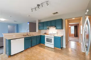 1329 Amberwood Loop, Kyle, TX 78640 - Photo 8