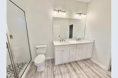 1401 W 7th Street, Taylor, TX 76574 - Photo 12