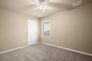 3100 Crystal Bend Dr, Pflugerville, TX 78660 - Photo 20