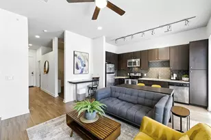 1900 Barton Springs Rd, Austin, TX 78704 - Photo 4