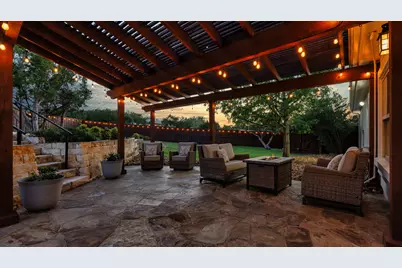 250 Goodnight Trail, Dripping Springs, TX 78620 - Photo 6