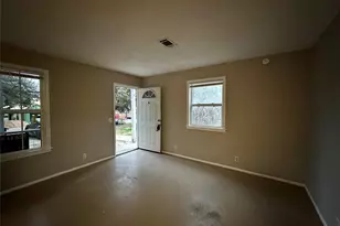 2212 Lanier Dr, Austin, TX 78757 - Photo 10