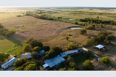425 Seawillow Road, Lockhart, TX 78644 - Photo 14