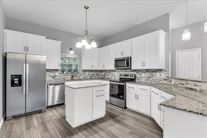 7 Market Loop, Morgans Point, TX 76513 - Photo 6
