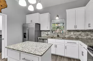 7 Market Loop, Morgans Point, TX 76513 - Photo 8