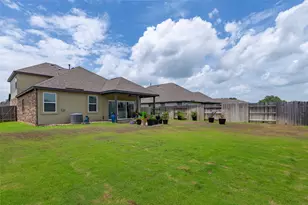 126 Periwinkle Ln, Bastrop, TX 78602 - Photo 22