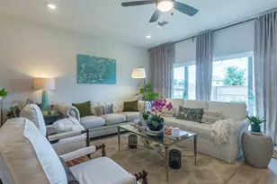 126 Periwinkle Ln, Bastrop, TX 78602 - Photo 4