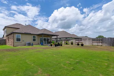 126 Periwinkle Lane, Bastrop, TX 78602 - Photo 32