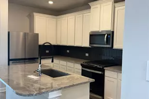 126 Periwinkle Ln, Bastrop, TX 78602 - Photo 10