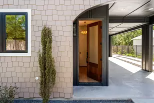 5607 Tura Ln, Austin, TX 78721 - Photo 2