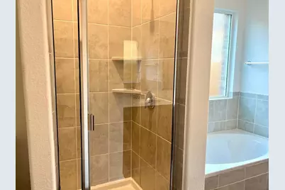 100 Milliner Loop, Hutto, TX 78634 - Photo 14