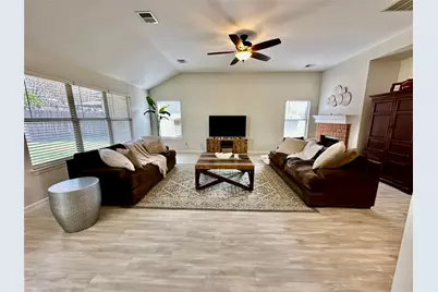 2608 Birchleaf Trail, Austin, TX 78748 - Photo 14