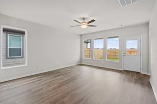 201 Backwood Pass, Taylor, TX 76574 - Photo 14