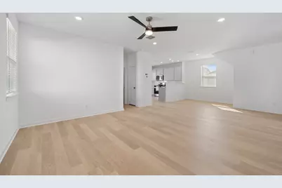120 Sweetleaf Drive, Buda, TX 78610 - Photo 8