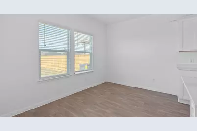 610 Globe Mallow Circle, Kyle, TX 78640 - Photo 10