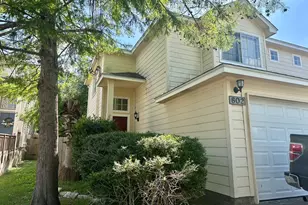 802 Sagewood Trail, San Marcos, TX 78666 - Photo 2