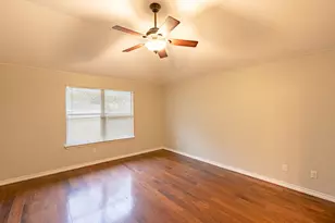 157 Redwood Dr, Kyle, TX 78640 - Photo 12