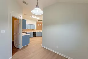 157 Redwood Dr, Kyle, TX 78640 - Photo 8