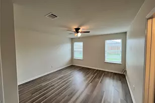 221 Koontz Loop, Jarrell, TX 76537 - Photo 6