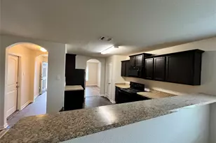 221 Koontz Loop, Jarrell, TX 76537 - Photo 4