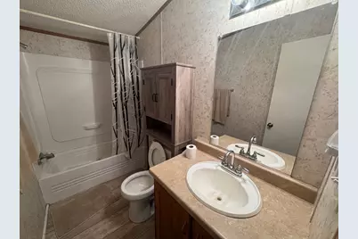 835 SW Hickory Street Street SW, Rockdale, TX 76567 - Photo 12