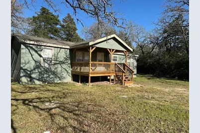 835 SW Hickory Street Street SW, Rockdale, TX 76567 - Photo 2