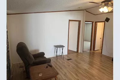 835 SW Hickory Street Street SW, Rockdale, TX 76567 - Photo 28