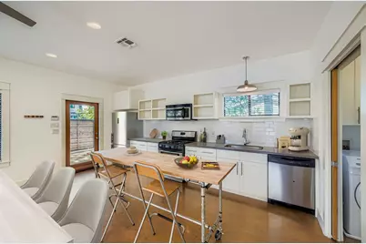 1800 E 14th Street, Austin, TX 78702 - Photo 6