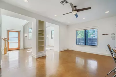 1800 E 14th Street, Austin, TX 78702 - Photo 16
