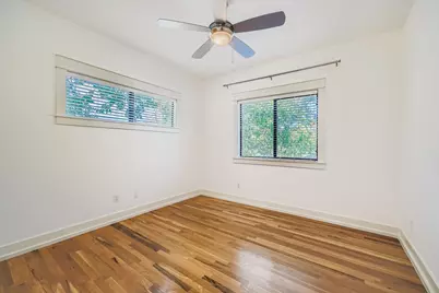 1800 E 14th Street, Austin, TX 78702 - Photo 8