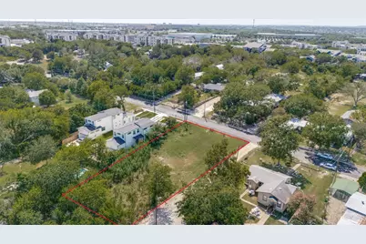 2305 Thrasher Lane, Austin, TX 78741 - Photo 2