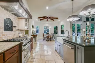 112 Gabriel Vista E, Georgetown, TX 78633 - Photo 12