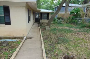 3904 Bailey Lane, Austin, TX 78756 - Photo 2