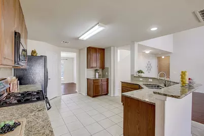 537 Golden Creek Drive, Round Rock, TX 78665 - Photo 18