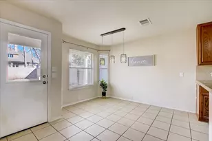 537 Golden Creek Dr, Round Rock, TX 78665 - Photo 14