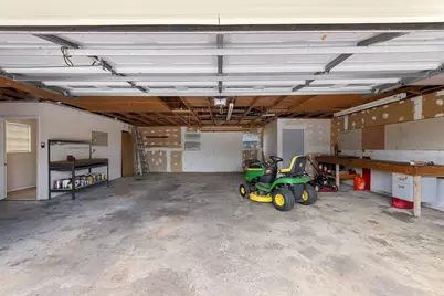504 N Ave N, Johnson City, TX 78636 - Photo 22