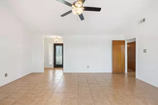 504 N Ave N, Johnson City, TX 78636 - Photo 6